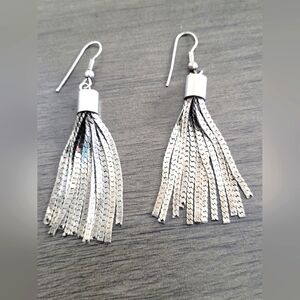 Vintage Silver Tassle Fringe Metal Dangling Chains Hook Back Earrings